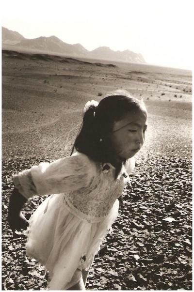 La fillette du Gov, Mongolie, Mai 2002